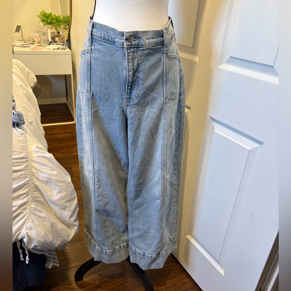 GAP High Rise Stride Ankle Jeans Light Wash Wide Leg Size 32